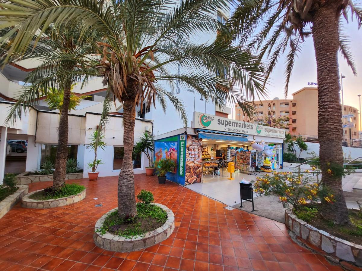 Yumbo Queen Apartment San Bartolomé Buitenkant foto
